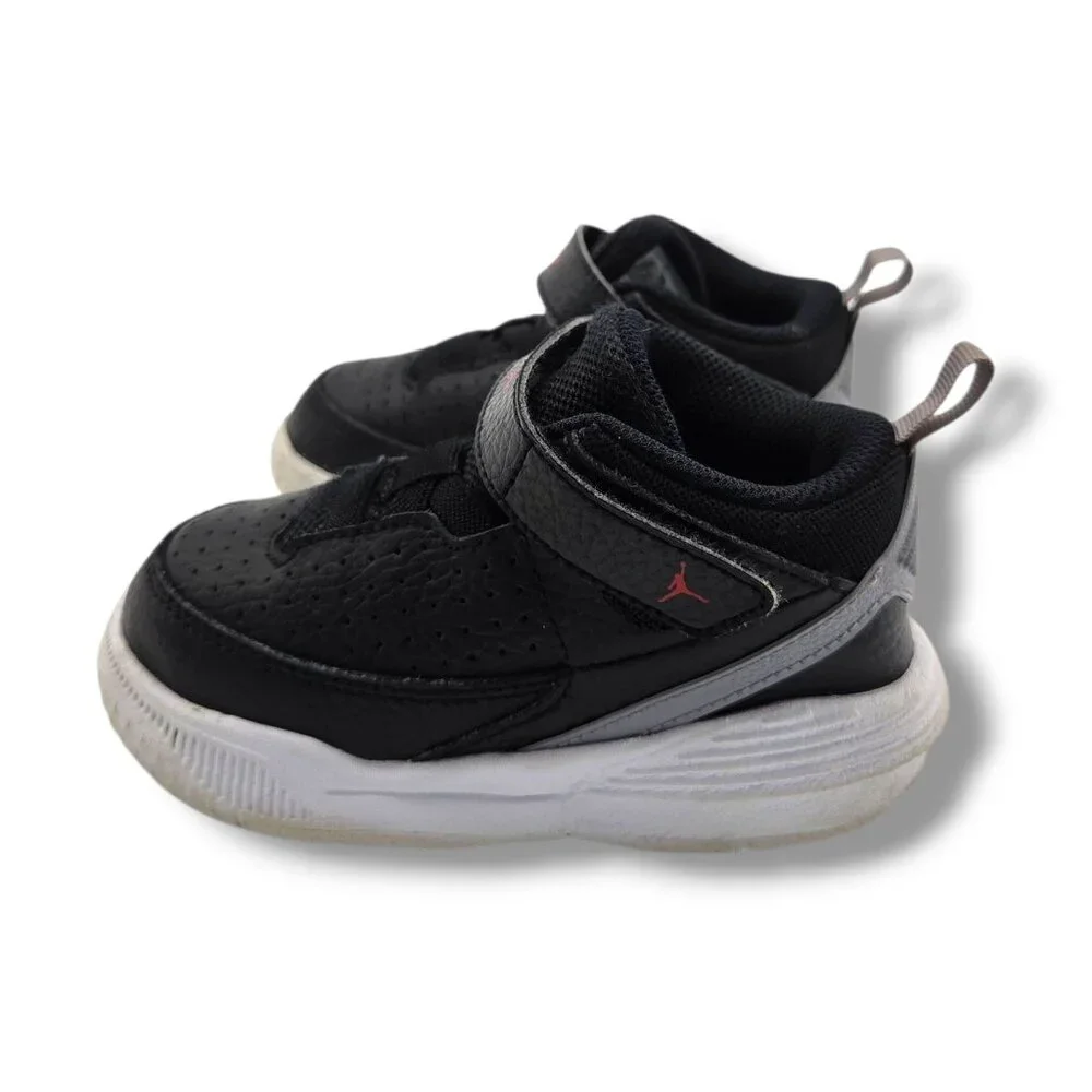 Nike Air Jordan Max Aura‎ 5 Sneakers Toddler 8 Black Cement DZ4355-061